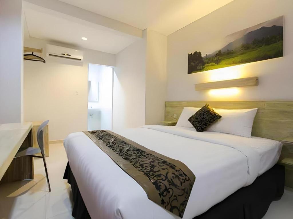 Life Puri Hotel Surabaya Gubeng Eksteriør billede